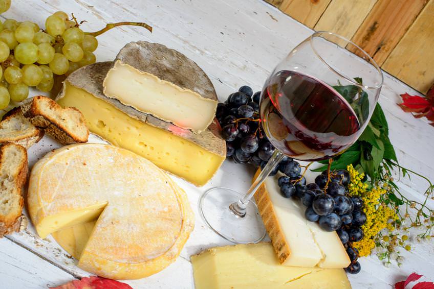 Maridaje de vino y queso
